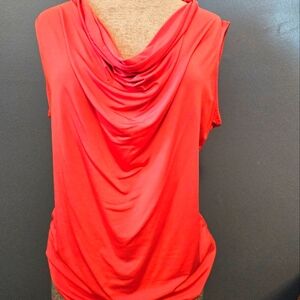 Beautiful coral top * large
